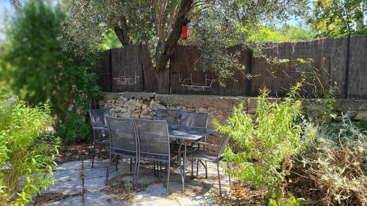 Апартаменти Chez Nous Dans Notre Petit Jardin Монпельє Екстер'єр фото